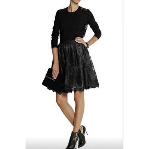 DKNY Sz 10 Black Silk Lace Lined Short Skirt Back Zip Flare Style Classic